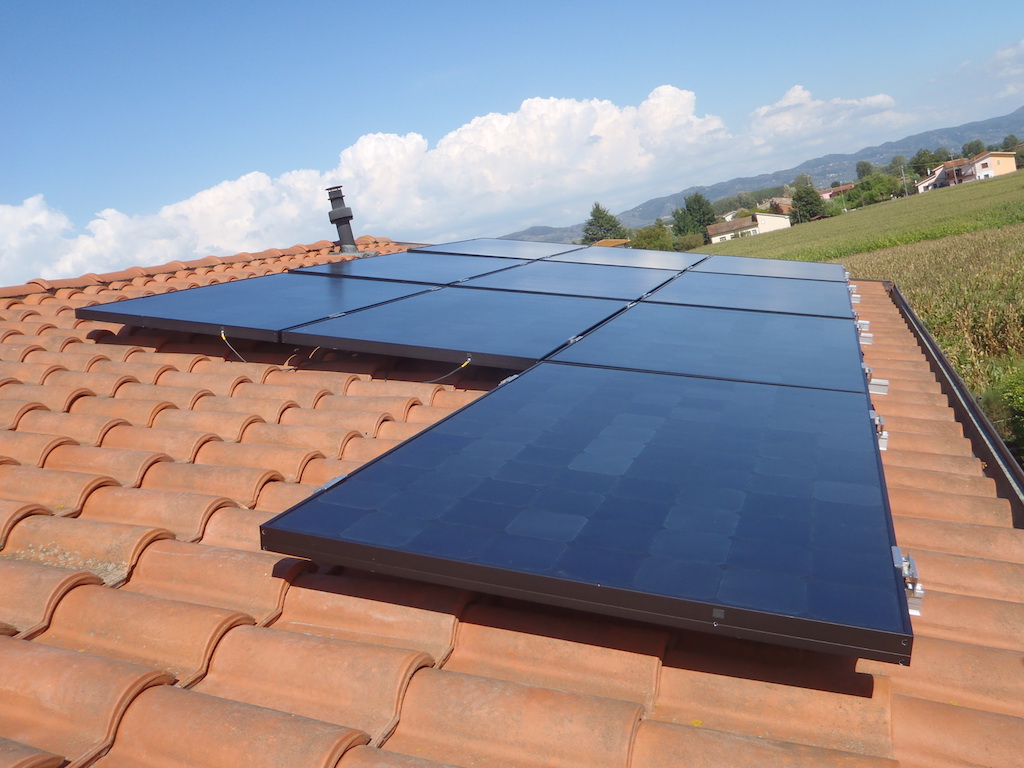Anyenergia S.r.l. realizzazione impianto fotovoltaico per la produzione di energia pulita