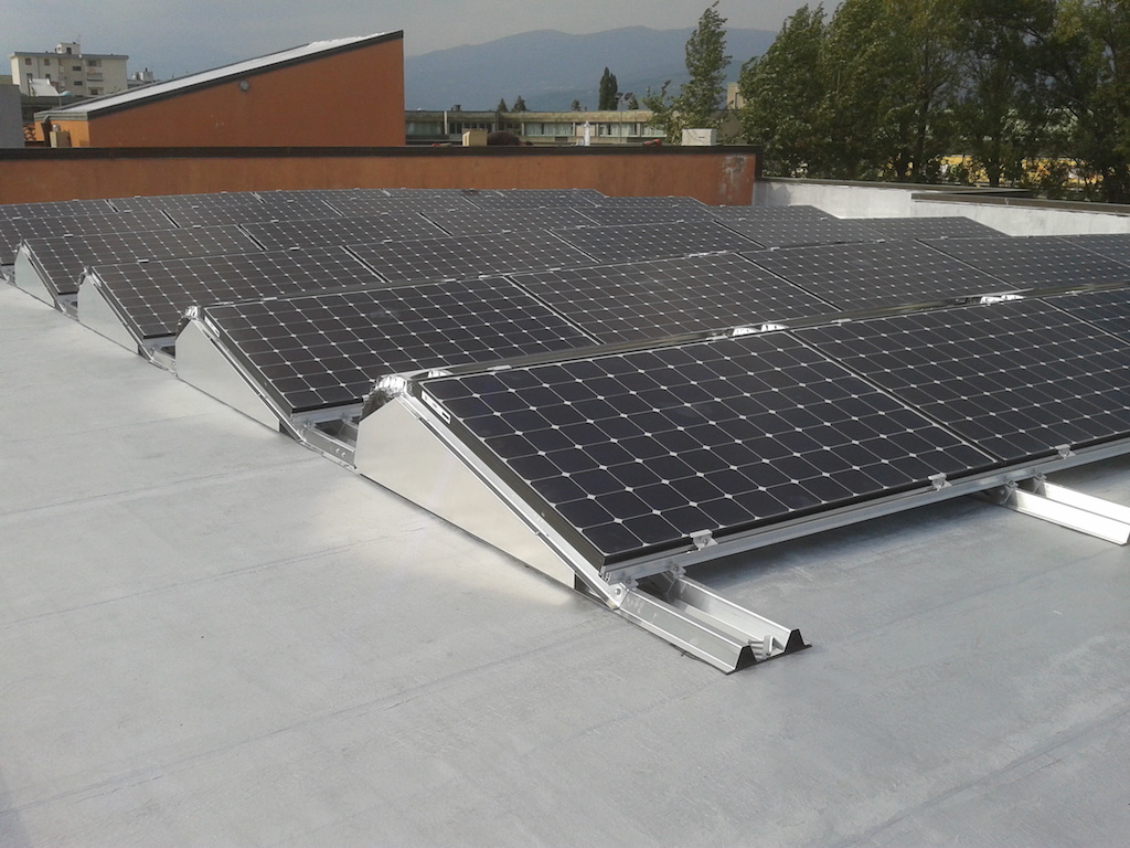 Anyenergia S.r.l. realizzazione impianto fotovoltaico per la produzione di energia pulita